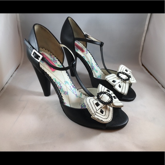 Betsy Johnson heels - Picture 2 of 3